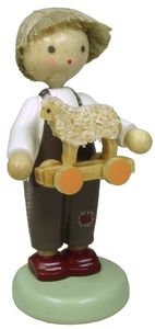 Flade Junge mit Spielzeuglämmchen  (Flade 5186) Junge mit Spielzeuglämmchen